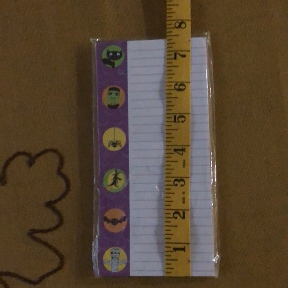 Halloween Magnetic notepad, Fridge notepad, Grocery List notepad Halloween gift - Picture 5 of 9
